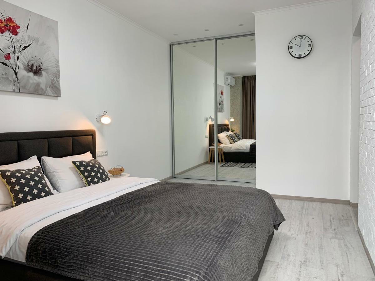 West Street Lux Apartments Kijev Kültér fotó